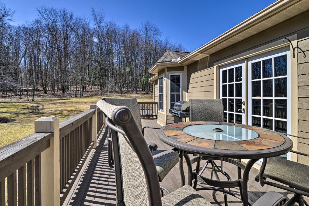 Private Family Home With Deck, Porch And Forest Views! McComas Beach Eksteriør bilde