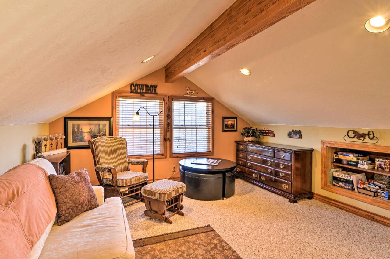 Private Family Home With Deck, Porch And Forest Views! McComas Beach Eksteriør bilde