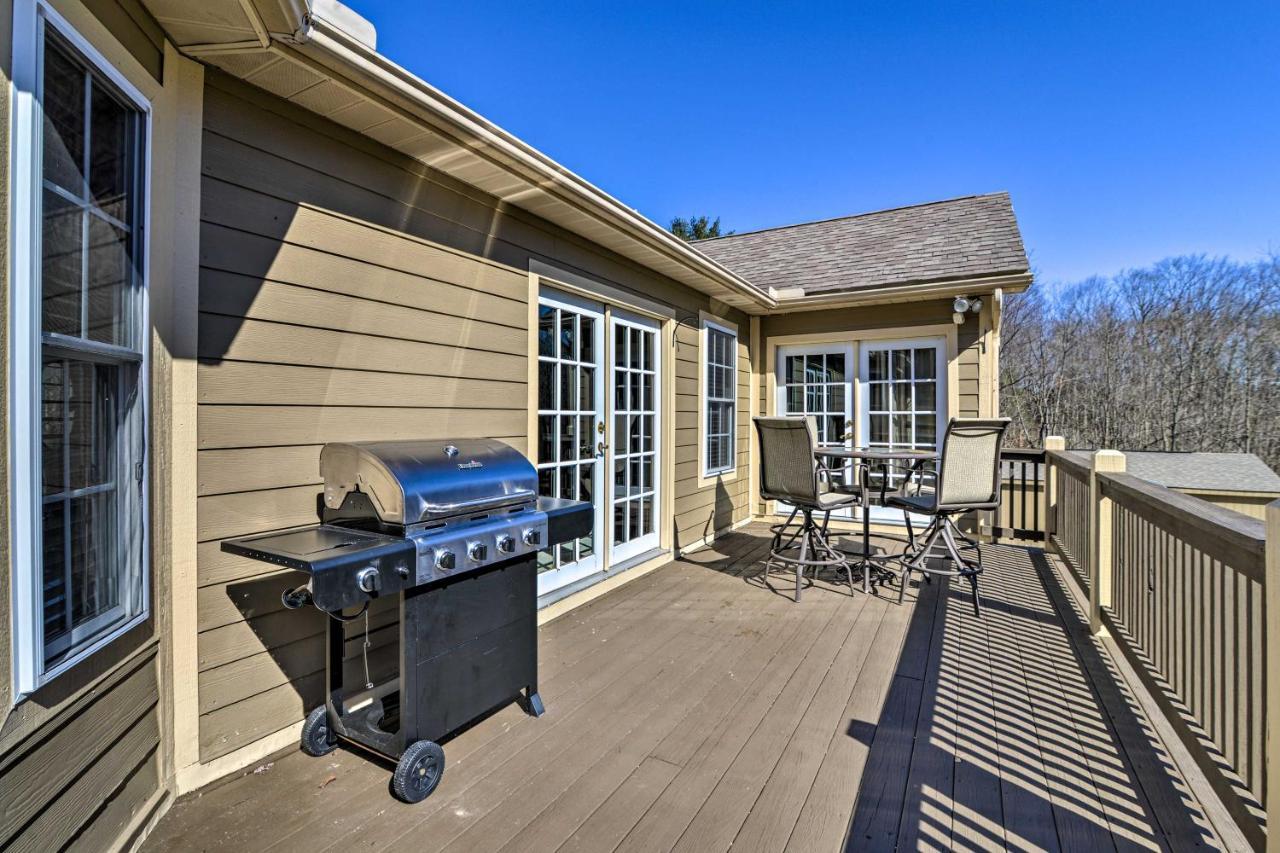 Private Family Home With Deck, Porch And Forest Views! McComas Beach Eksteriør bilde